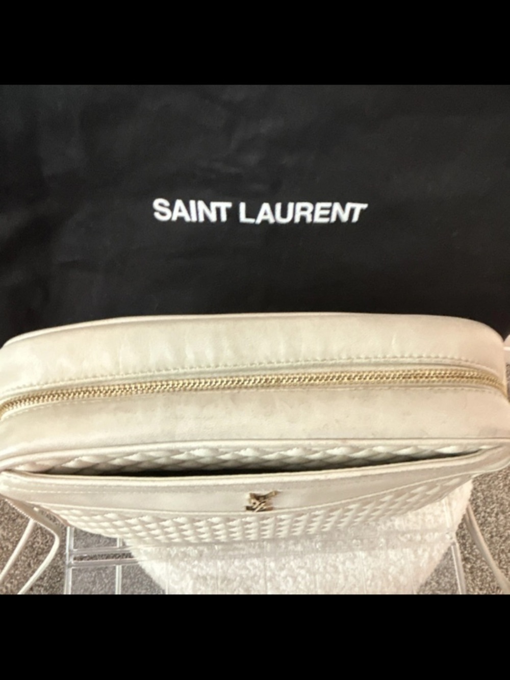 Saint Laurent Quilted Crossbody Bag in Cream Leather with YSL Monogram - Picture 5 of 12